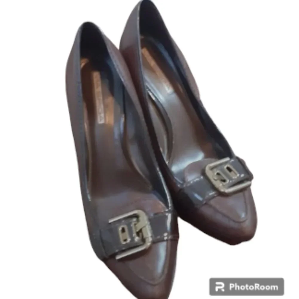 Via Spiga pointy buckled toe 2-tone brown leather high heels